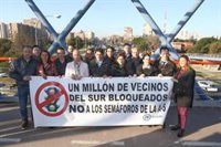 Ayuso, alcaldes y ediles del PP se concentran contra semáforos de A5, una "imposición ideológica" que "bloquea el sur"