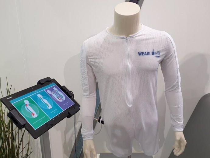 Wearlumb, la camiseta inteligente que detecta los riesgos posturales en el traba