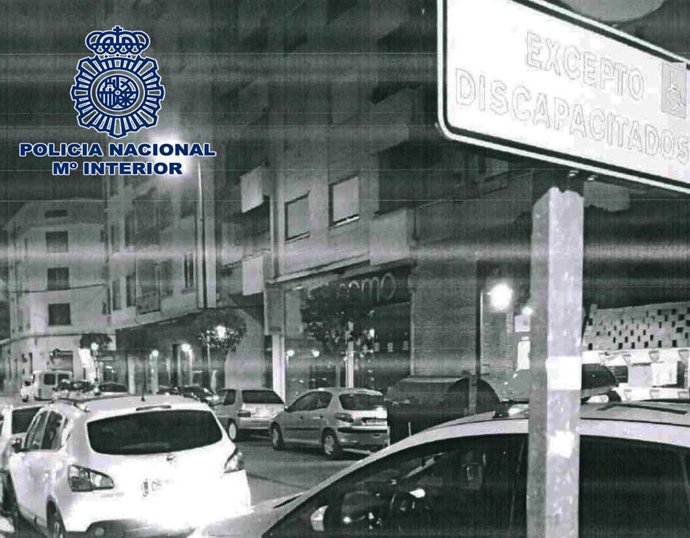 Detenida una persona por falsificar la tarjeta para aparcar en plazas reservadas