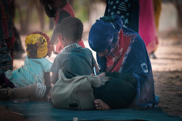 Niños desplazados en Yemen