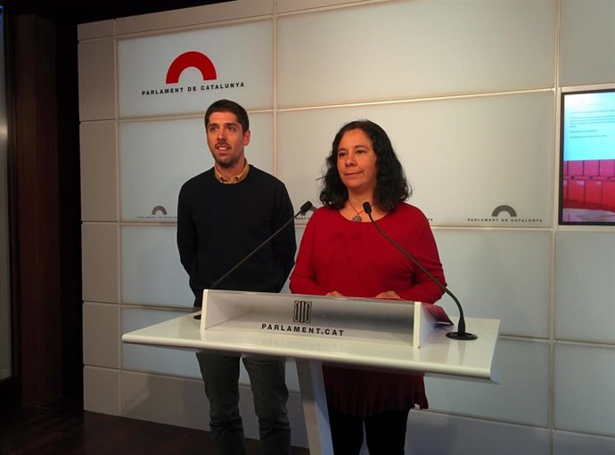 Los comuns tachan de "poco valientes" las cuentas del Govern y negociarán si las