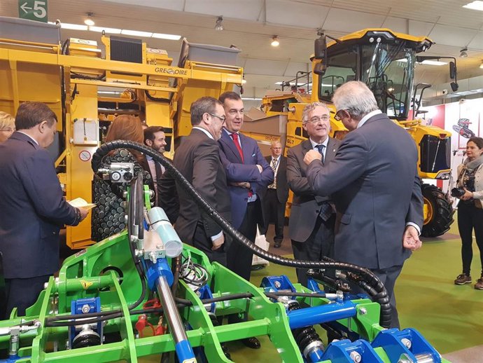 FeriaZaragoza.- Olona destaca la contribución del sector agroalimentario al crec