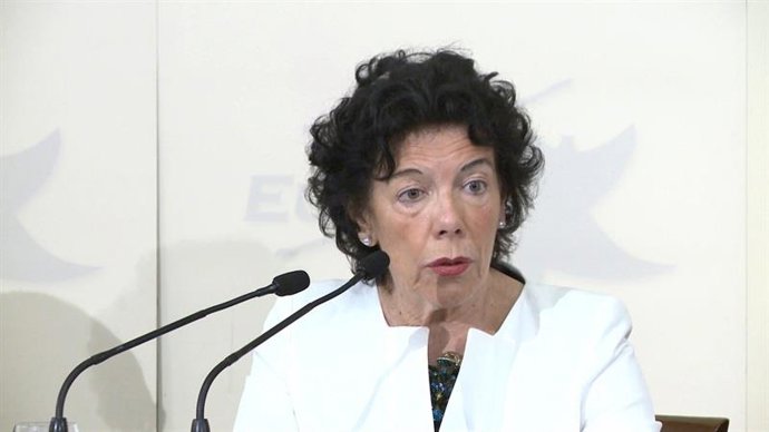 Celáa durante un desayuno informativo