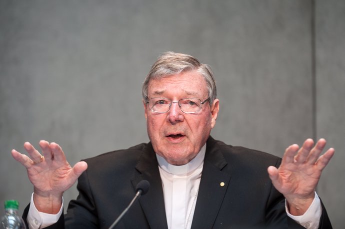 Vatican names new finance team
