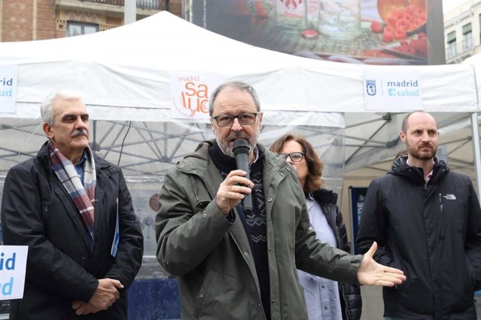El delegado Javier Barbero durante el acto