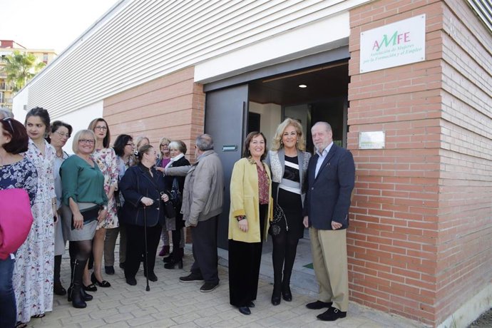 Sevilla.- La Asociación de Mujeres por el Empleo estrena sede en Castilleja grac