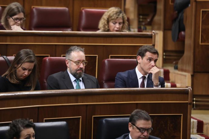 Comparecencia de Pedro Sánchez para informar al Congreso de las sociedades de su