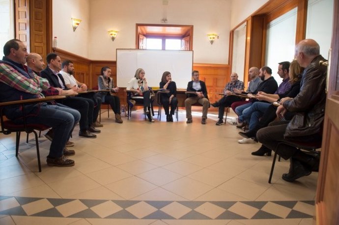 El PP estará "vigilante" para que la venta de Sidenor no suponga pérdida de empl