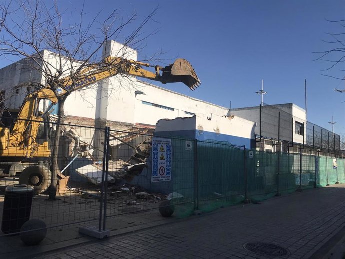 El derribo del antiguo restaurante El Vivero concluirá en una semana