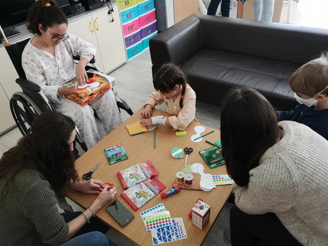 Taller desarrollado en el Hospital de Jaén para conmemorar el Día de Andalucía.