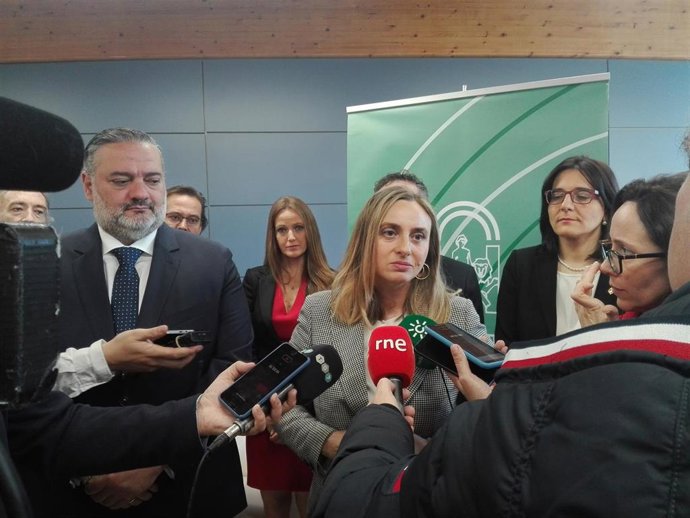 La consejera de Fomento, Infraestructuras y Ordenación del Territorio, Marifrán 