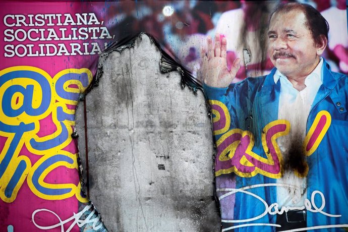 Un cartel con la imagen del presidente de Nicaragua, Daniel Ortega