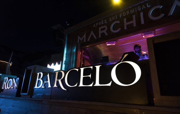 Ron Barceló busca community manager, descubre cómo ser el nuevo Roni