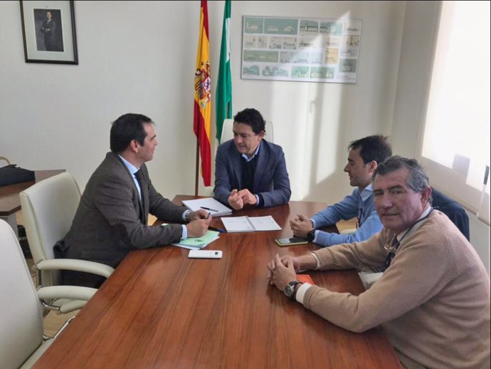 Np Y Foto Reunión Daniel Sánchez Román Y Asaja