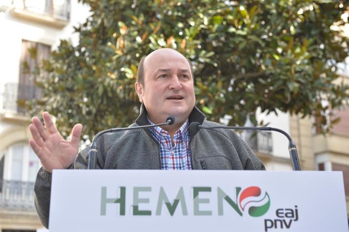 Ortuzar quiere que PNV consiga "un triple" el 28A y 26M para que sea "influyente