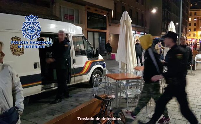 Detenidos 6 jóvenes en Logroño por allanamiento, robo y tráfico de drogas tras '