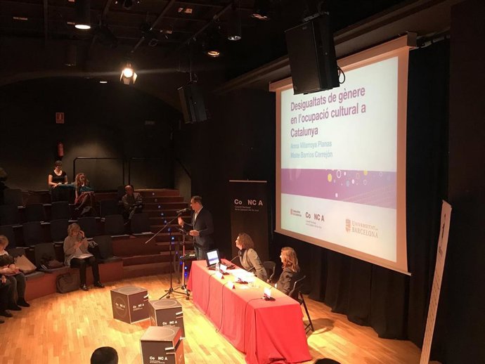 Las expertas Anna Villarroya y Maite Barriosl