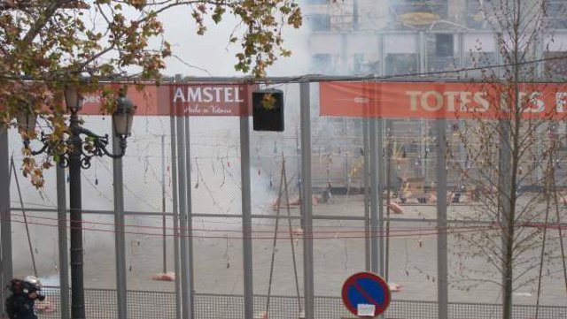 Peñarroja calienta motores para una mascletà potente y muy rítmica y un disparo 
