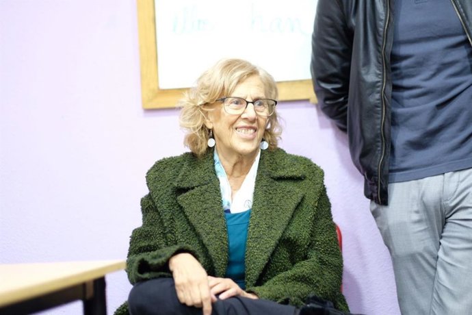 La alcaldesa de Madrid, Manuela Carmena, visita Carabanchel