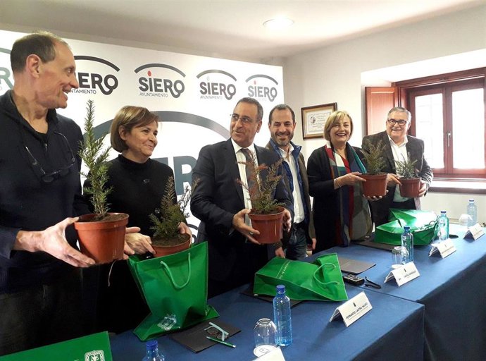 Firma convenio Área Metropolitana