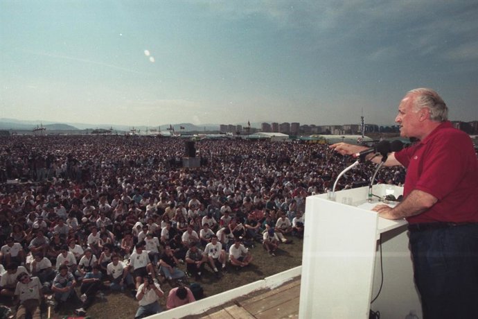 El funeral por Xabier Arzalluz se celebrará este sábado en la Santa María del Re