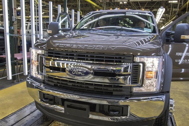 Mytha bat ford