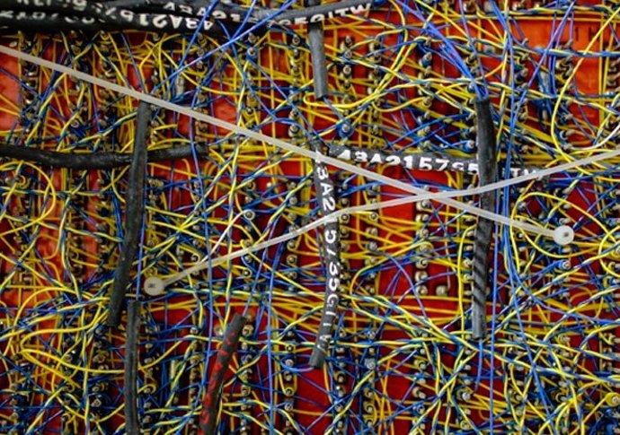 La UV, tercera española en conseguir el certificado ENS que garantiza la segurid