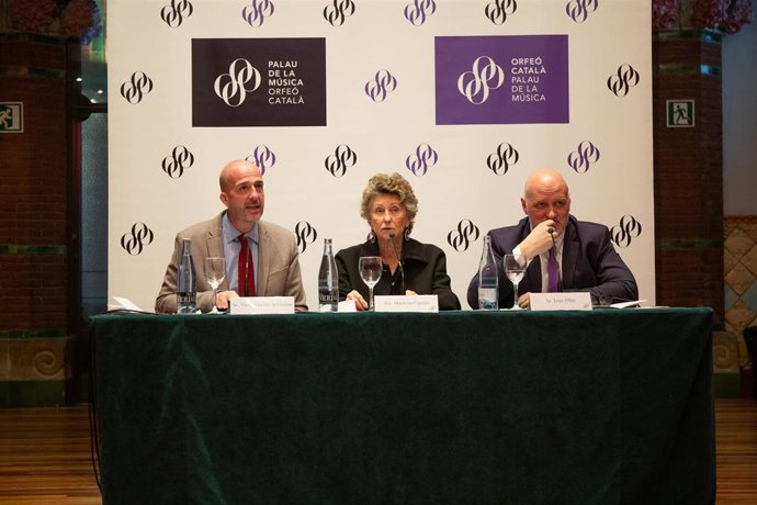 V.Garcia de Gomar, M.Carulla y J.Oller