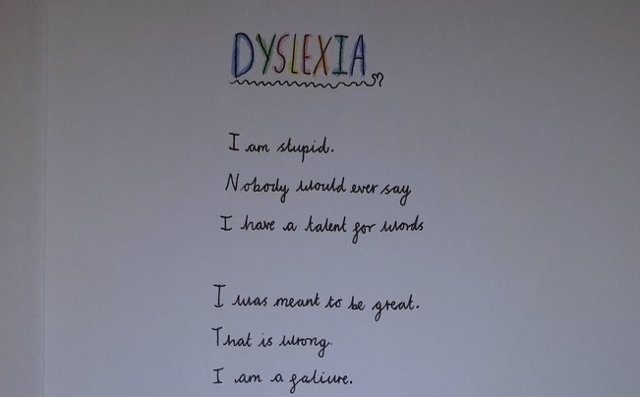 Dislexia, el poema de una niña de 10 años se hace viral en redes sociales 