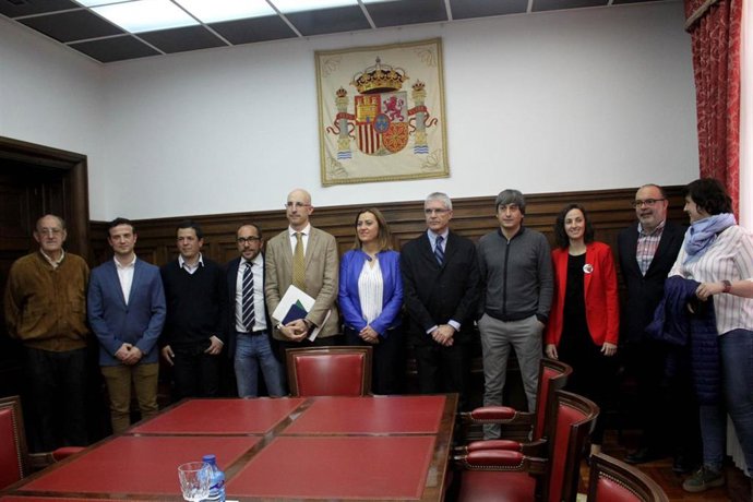 Barcones en Soria con Adif y Renfe