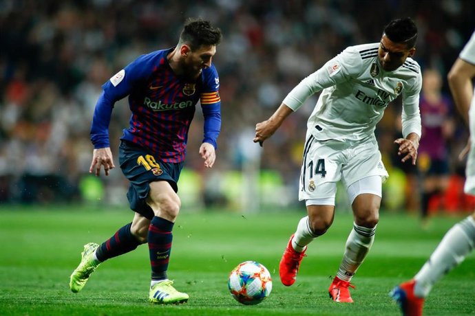 Soccer: Copa del Rey - Real Madrid v FC Barcelona