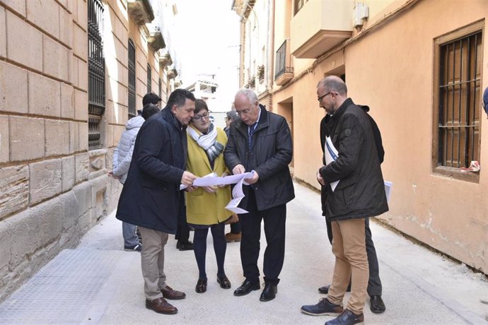 Ceniceros visita la adecuación de la zona húmeda carrizal de Cofín que garantiza