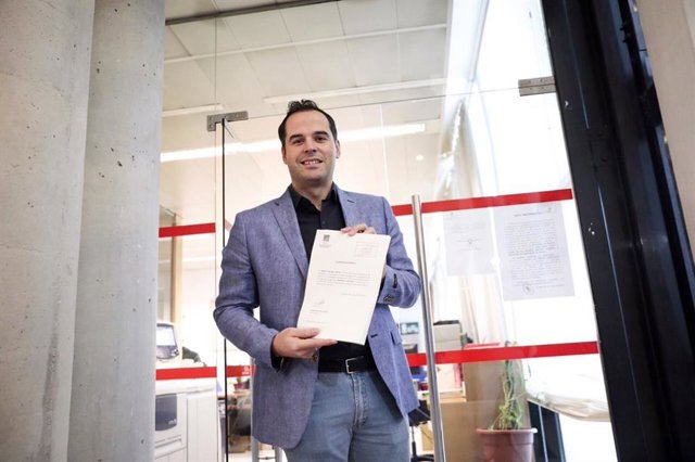 El portavoz de Cs Ignacio Aguado presenta las enmiendas parciales