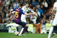 Lenglet: "Estamos cómodos en el Bernabéu, hemos ganado dos veces seguidas sin encajar"