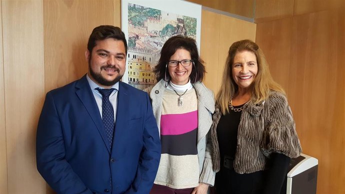 Np Y Foto Miguel Rodríguez Reunión Aetc