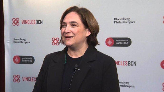 L'alcaldessa de Barcelona, Ada Colau, assisteix a la trobada del Programa Vincle