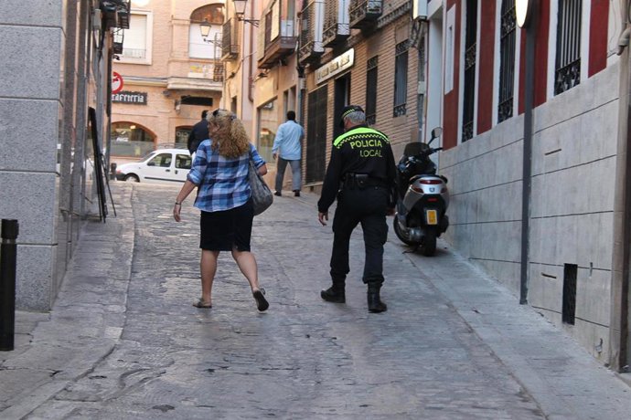 Agente de policia, vida en Toledo, Forma de vida