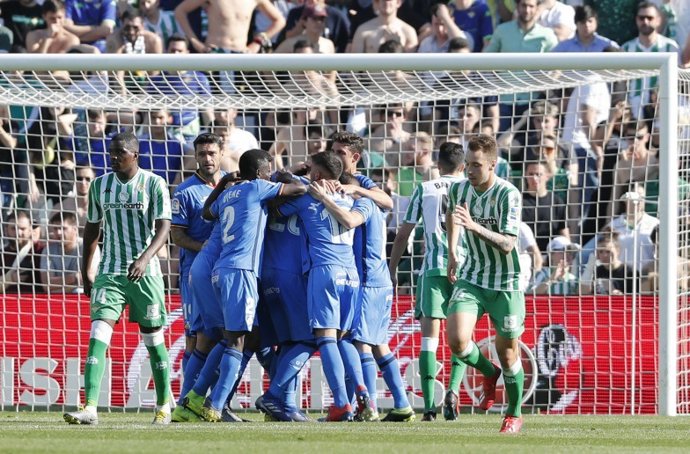 El Getafe defiende su sueño 'Champions' ante un Betis tocado