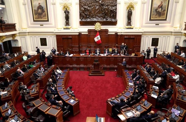 La Fiscalía De Perú Abre Una Investigación Contra Un Congresista