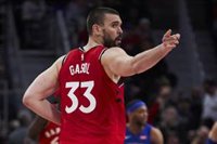 Los Raptors dejan escapar la victoria y caen en Detroit tras una prórroga