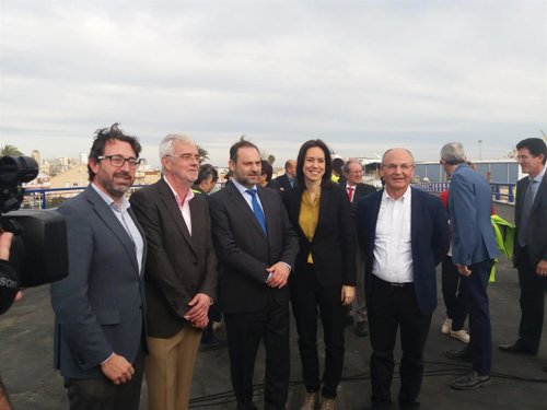 Valencia.- Fomento prevé que las obras del acceso sur al Puerto de Gandia estén 