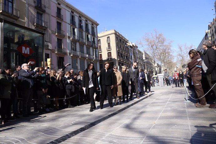 Colau, Artadi, Buch i Cunillera inauguren el Memorial Rambles 