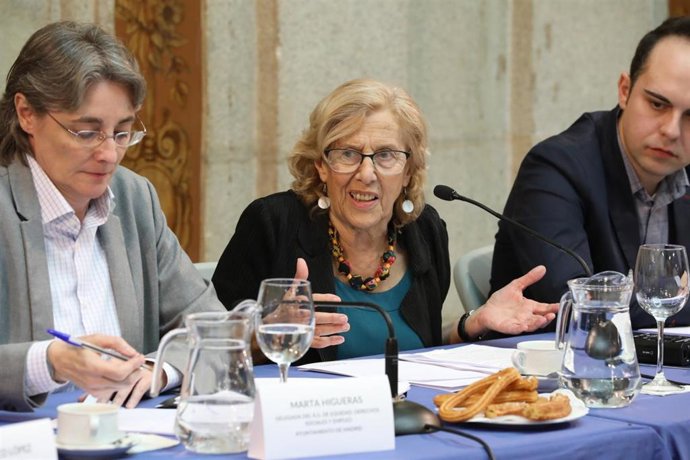 Carmena cifra en 8.000 los beneficiados por 3,8 millones de ayudas para evitar l