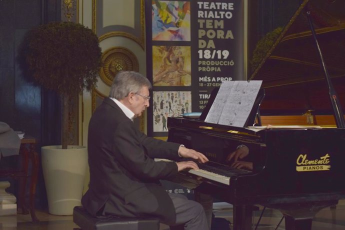 'El Piano A L'acadmia' Hace Sonar La Historia Valenciana De Este Instrumento De