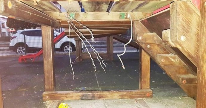 Huelva.- PSOE de Santa Olalla reprocha el "abandono" de los parques que "pone en