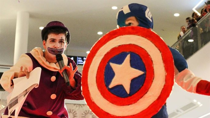 La ludoteca de Vallsur se prepara para celebrar el carnaval, las Fallas y el día