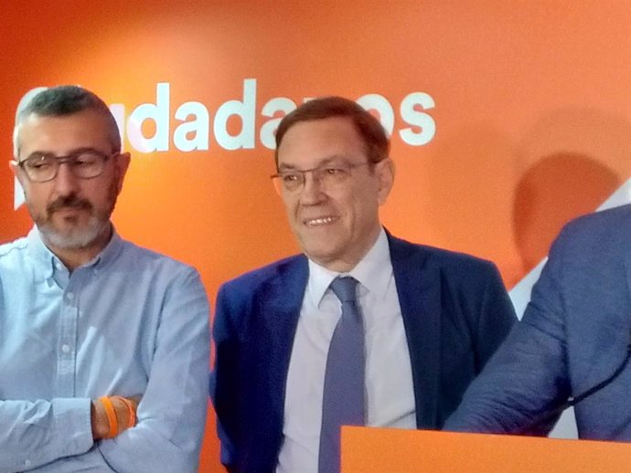 "Asturias Necesita Un Cambio De Rumbo", Dice Juan Vázquez, Tras Ser Elegido Cand