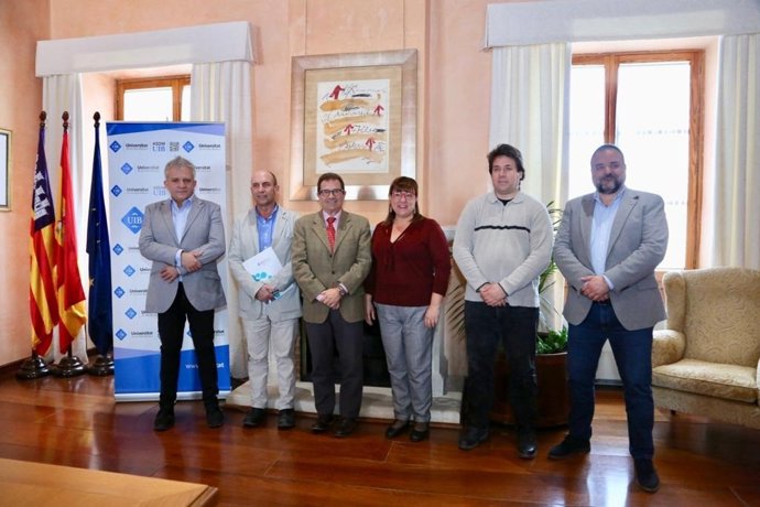 Ibetec y la UIB colaborarán en la investigación de usos de la red pública de com