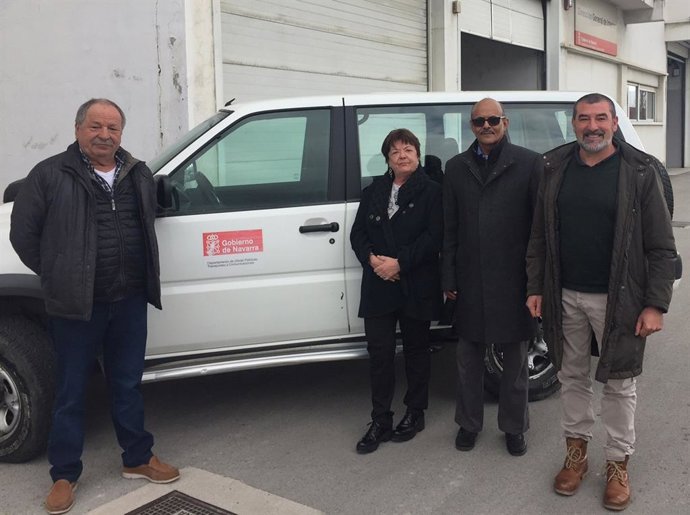 El Gobierno de Navarra dona un todoterreno a la Asociación Navarra Amigos del Sa