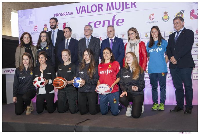 Garbajosa, Velasco Carballo y Francisco Blázquez en la presentación de 'Valor Mu